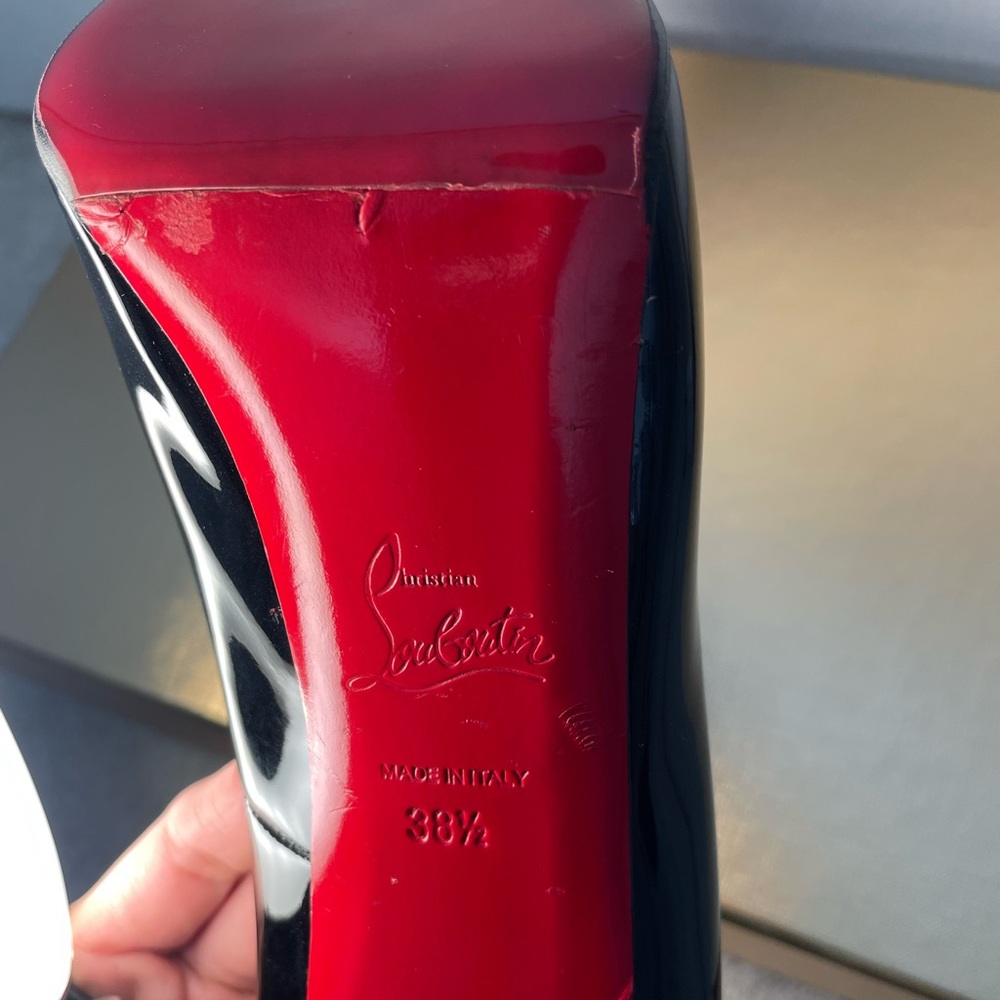 Christian Louboutin shoes - Picture 7 of 8